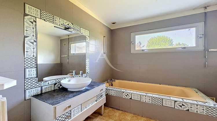 Ma-Cabane - Vente Maison SAINTE-LUCE-SUR-LOIRE, 239 m²