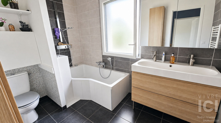Ma-Cabane - Vente Maison SAINTE-LUCE-SUR-LOIRE, 90 m²