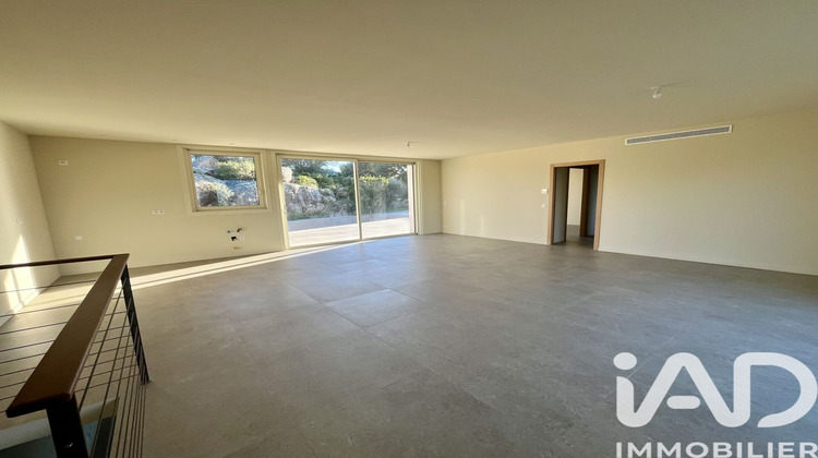 Ma-Cabane - Vente Maison Sainte Lucie de Porto Vecchio, 220 m²