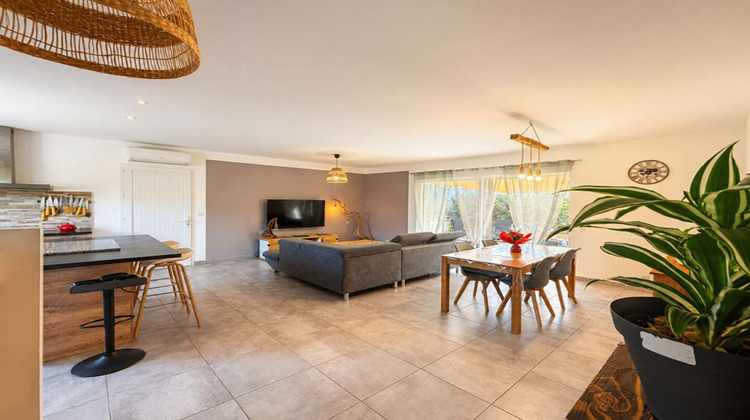 Ma-Cabane - Vente Maison SAINTE LUCIE DE PORTO VECCHIO, 90 m²