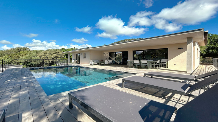 Ma-Cabane - Vente Maison Sainte-Lucie-de-Tallano, 146 m²