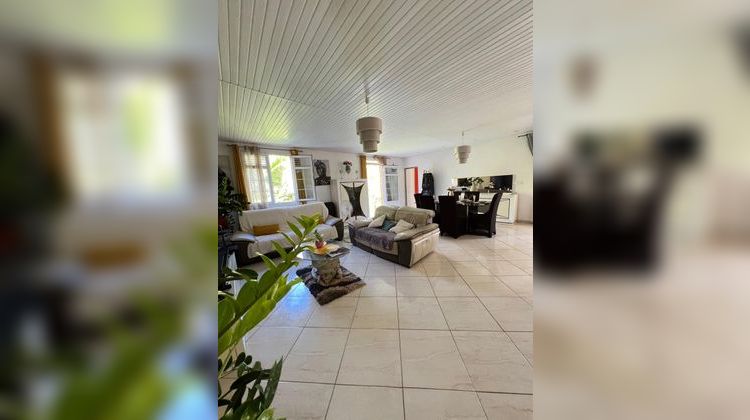 Ma-Cabane - Vente Maison Sainte-Marie, 130 m²