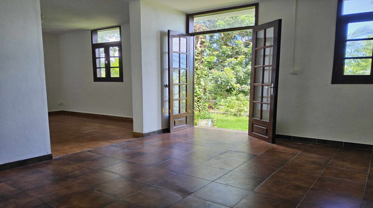 Ma-Cabane - Vente Maison Sainte-Marie, 100 m²