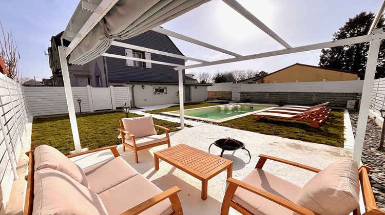 Ma-Cabane - Vente Maison SAINTE-MARIE-AUX-CHENES, 107 m²