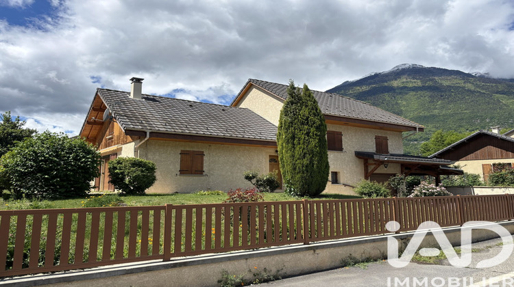 Ma-Cabane - Vente Maison Sainte-Marie-de-Cuines, 90 m²