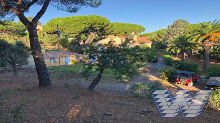 Ma-Cabane - Vente Maison Sainte-Maxime, 500 m²