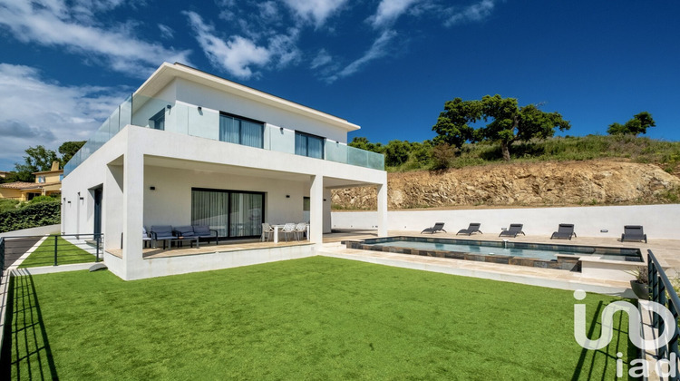 Ma-Cabane - Vente Maison Sainte-Maxime, 257 m²