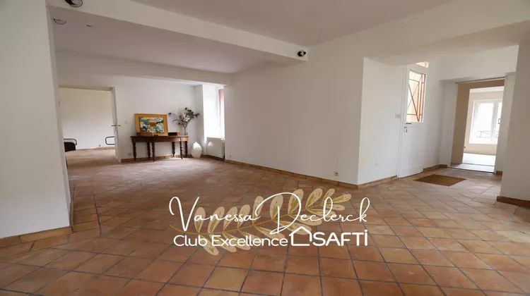 Ma-Cabane - Vente Maison Sainte-Mesme, 235 m²