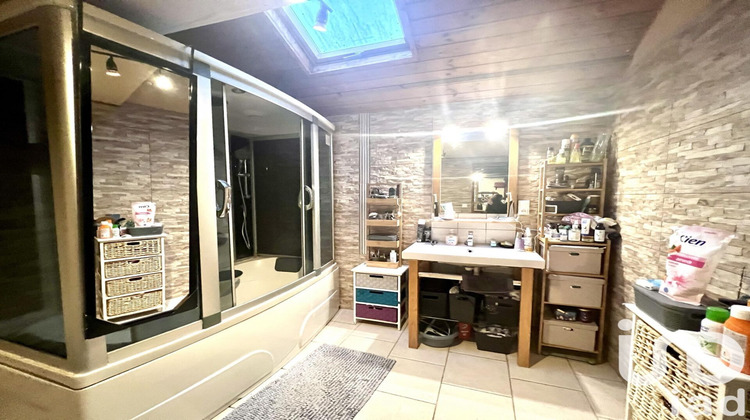 Ma-Cabane - Vente Maison Sainte-Mesme, 73 m²