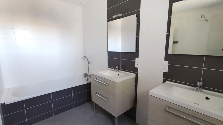 Ma-Cabane - Vente Maison SAINTE-PAZANNE, 134 m²