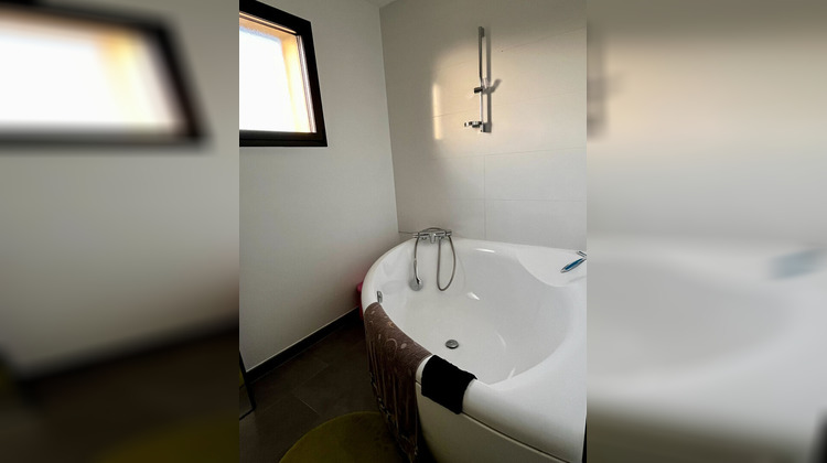 Ma-Cabane - Vente Maison SAINTE-PAZANNE, 156 m²