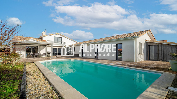 Ma-Cabane - Vente Maison SAINTE-PAZANNE, 196 m²