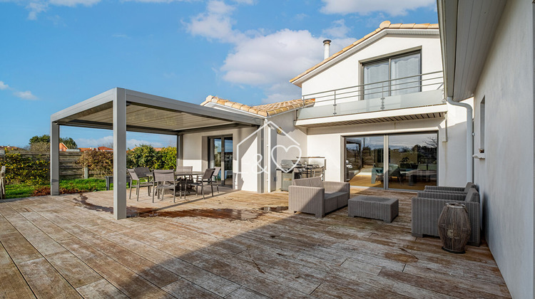 Ma-Cabane - Vente Maison SAINTE-PAZANNE, 196 m²