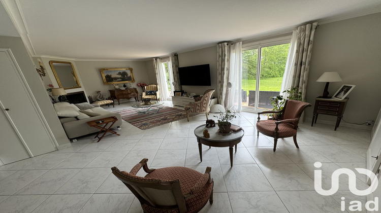 Ma-Cabane - Vente Maison Sainte-Pazanne, 263 m²