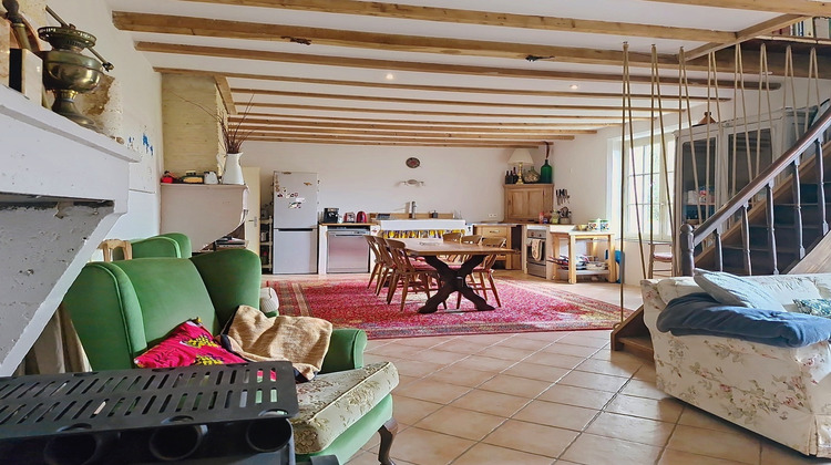 Ma-Cabane - Vente Maison Sainte-Radegonde, 250 m²