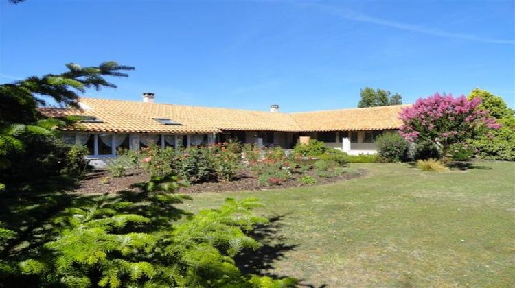 Ma-Cabane - Vente Maison SAINTE-RADEGONDE-DES-NOYERS, 190 m²