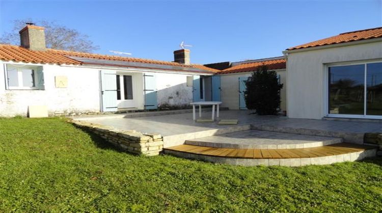 Ma-Cabane - Vente Maison SAINTE-RADEGONDE-DES-NOYERS, 135 m²