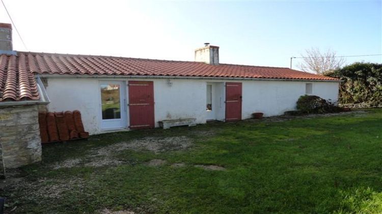 Ma-Cabane - Vente Maison SAINTE-RADEGONDE-DES-NOYERS, 135 m²