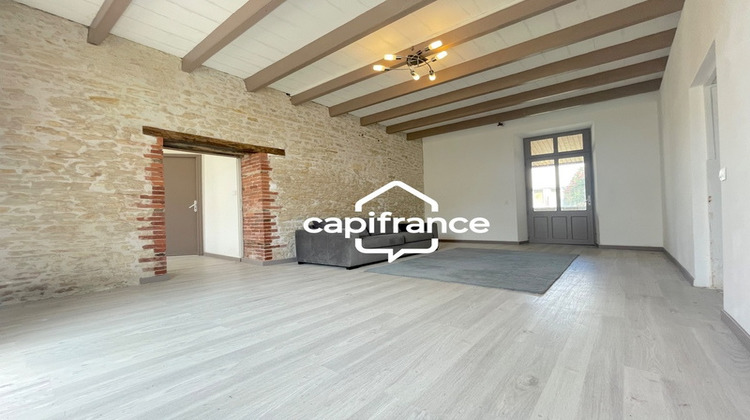 Ma-Cabane - Vente Maison SAINTE RADEGONDE DES NOYERS, 265 m²