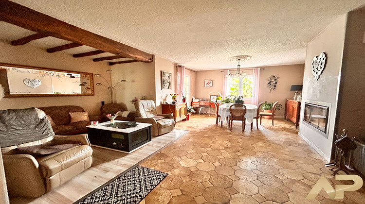 Ma-Cabane - Vente Maison SAINTE-RADEGONDE-DES-NOYERS, 121 m²