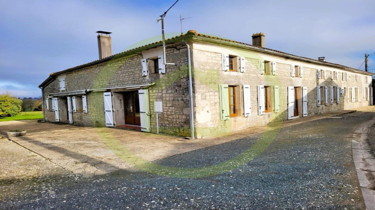 Ma-Cabane - Vente Maison SAINTE RAMEE, 275 m²