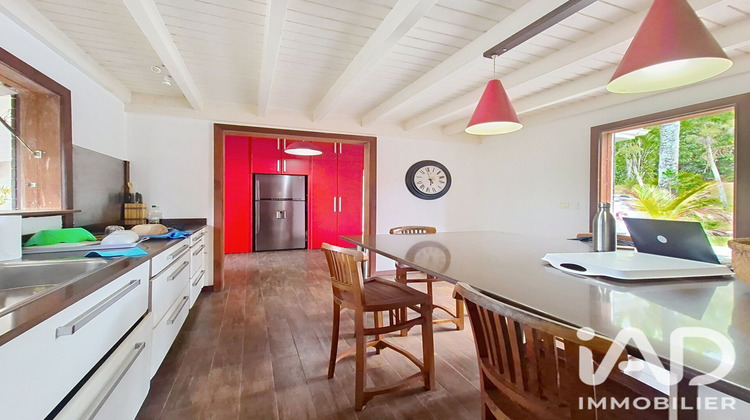 Ma-Cabane - Vente Maison Sainte-Rose, 198 m²