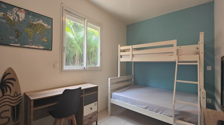 Ma-Cabane - Vente Maison SAINTE ROSE, 63 m²