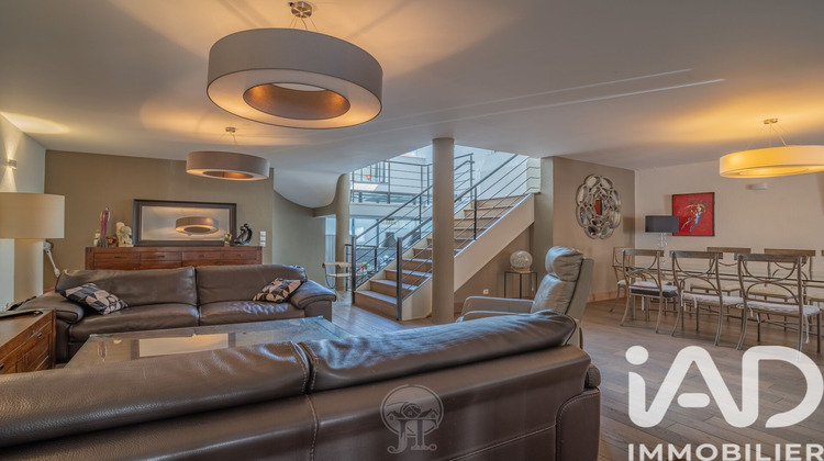 Ma-Cabane - Vente Maison Sainte-Ruffine, 238 m²