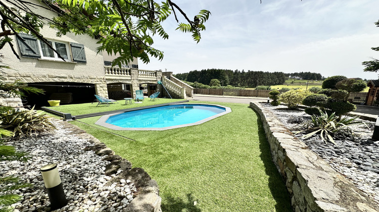 Ma-Cabane - Vente Maison Sainte-Sigolène, 213 m²