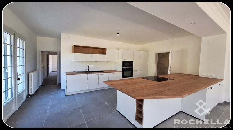 Ma-Cabane - Vente Maison Sainte-Soulle, 220 m²