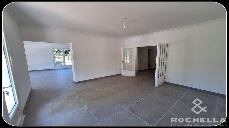 Ma-Cabane - Vente Maison Sainte-Soulle, 220 m²