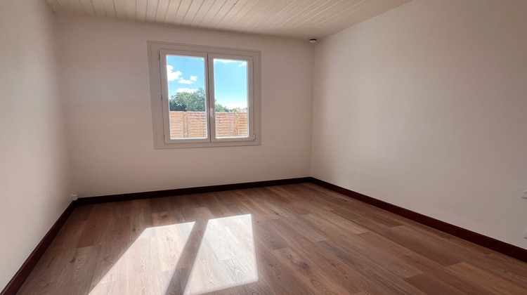 Ma-Cabane - Vente Maison SAINTE-SOULLE, 96 m²