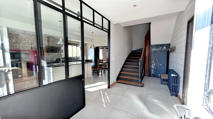 Ma-Cabane - Vente Maison SAINTE-SOULLE, 201 m²