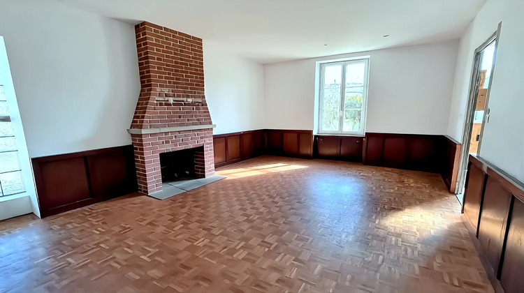 Ma-Cabane - Vente Maison SAINTE-SOULLE, 201 m²