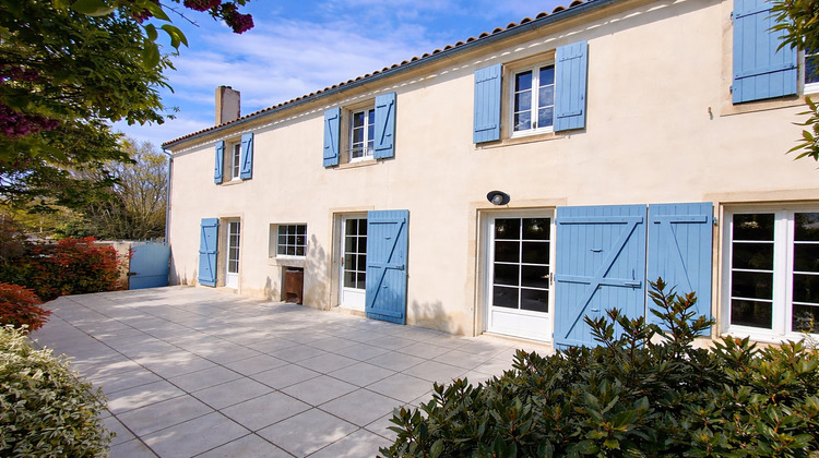 Ma-Cabane - Vente Maison SAINTE-SOULLE, 223 m²