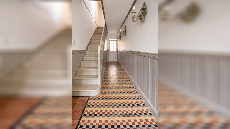 Ma-Cabane - Vente Maison SAINTE-SOULLE, 223 m²