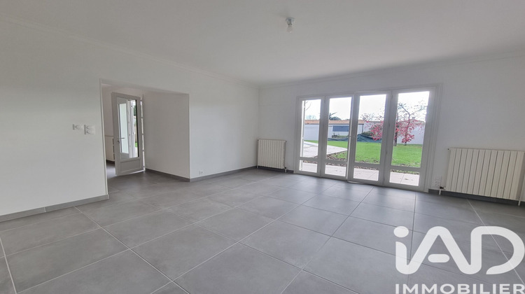 Ma-Cabane - Vente Maison Sainte-Soulle, 220 m²