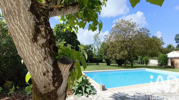 Ma-Cabane - Vente Maison Sainte-Soulle, 317 m²