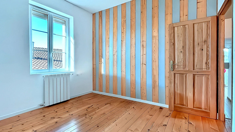 Ma-Cabane - Vente Maison SAINTE-SOULLE, 200 m²