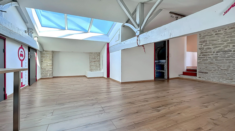 Ma-Cabane - Vente Maison SAINTE-SOULLE, 200 m²