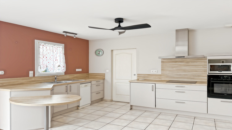 Ma-Cabane - Vente Maison SAINTE SOULLE, 82 m²