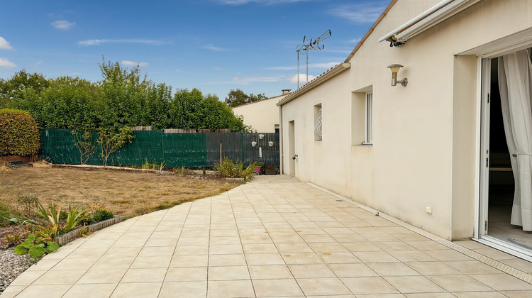 Ma-Cabane - Vente Maison SAINTE SOULLE, 82 m²