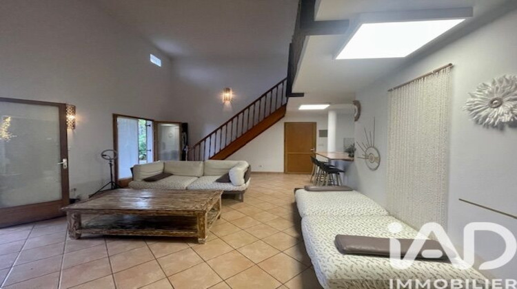 Ma-Cabane - Vente Maison Sainte-Suzanne, 170 m²