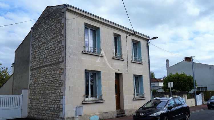 Ma-Cabane - Vente Maison SAINTES, 106 m²