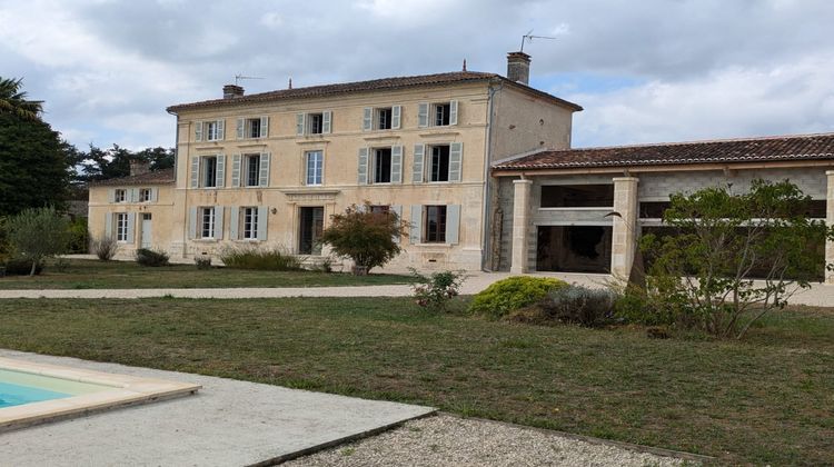 Ma-Cabane - Vente Maison SAINTES, 350 m²