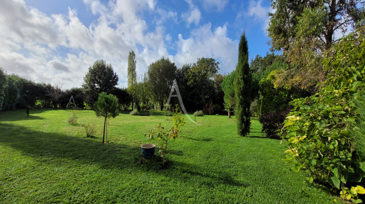 Ma-Cabane - Vente Maison SAINTES, 198 m²