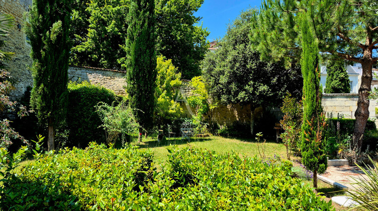 Ma-Cabane - Vente Maison SAINTES, 379 m²