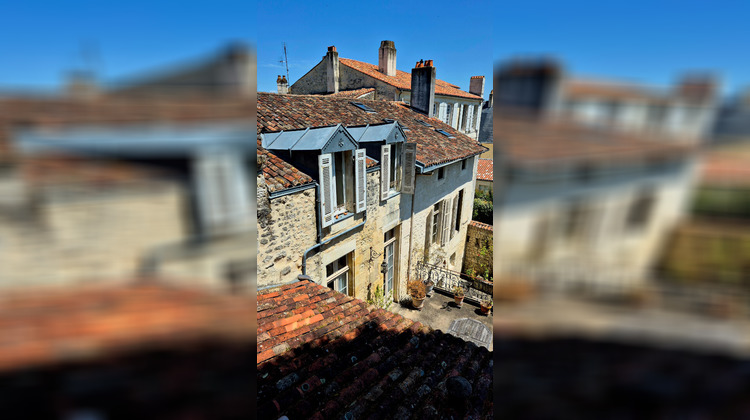 Ma-Cabane - Vente Maison SAINTES, 379 m²