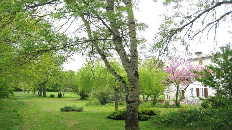 Ma-Cabane - Vente Maison SAINTES, 234 m²