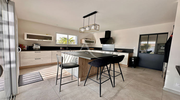 Ma-Cabane - Vente Maison SAINTES, 102 m²